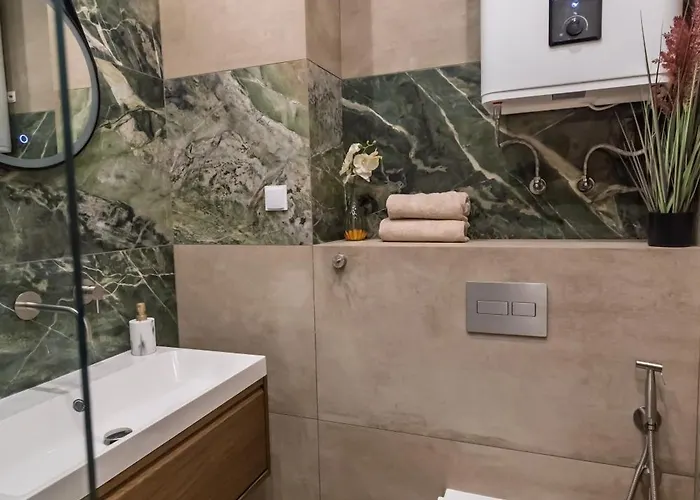 Panorama Sky 17 - Lux Floor With Amazing Sea View شقة فارنا